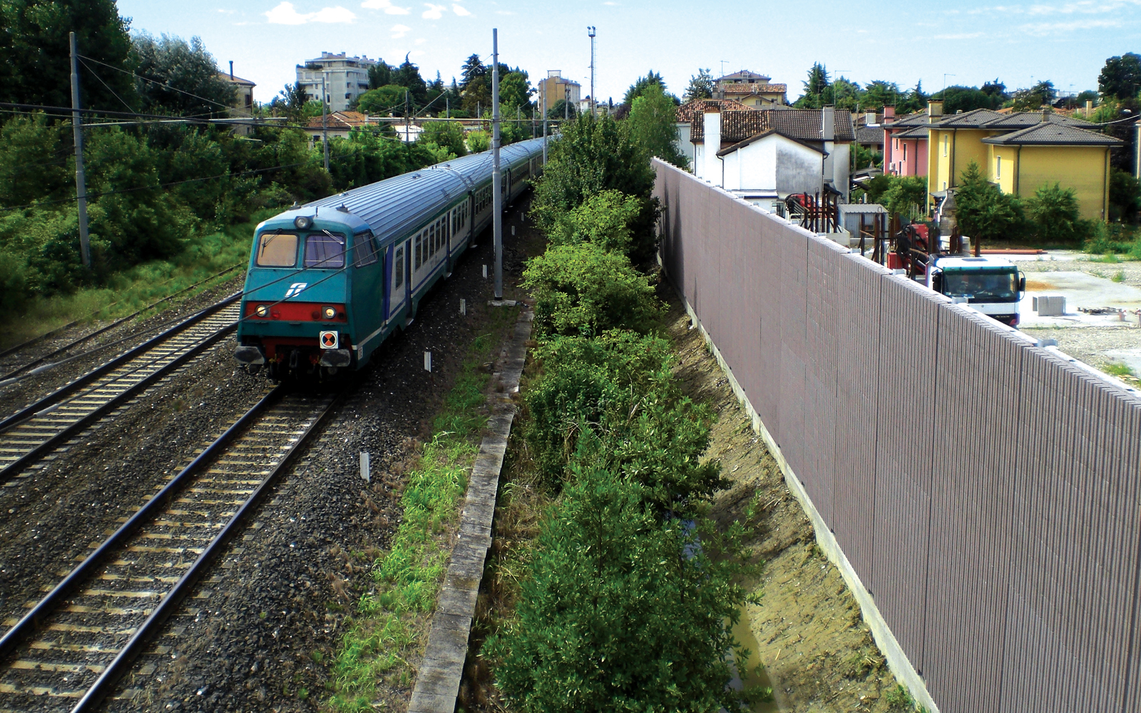metrocubo114-barriera-acustica-ferroviaria-tratto-ve-tv-treno